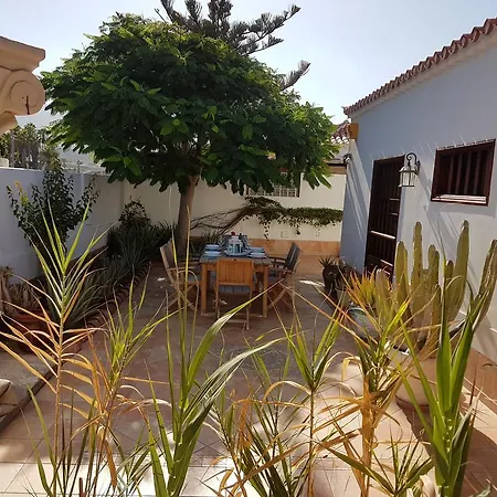 Romantica Vila *